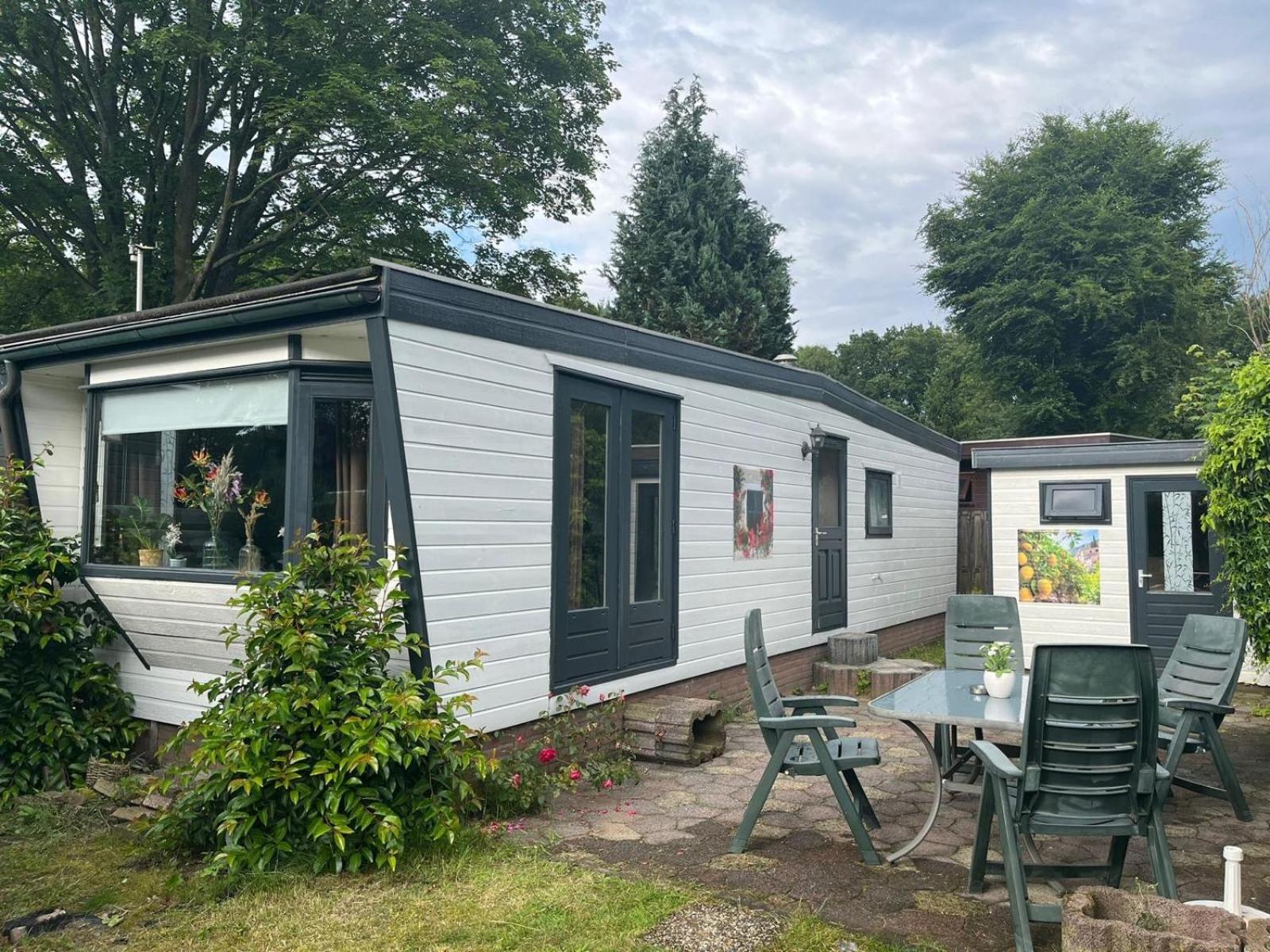 Villa Leuk Chalet Te Huur In Putten, Honden Van Harte Welkom, Alleen Voor Recreatie Exterior foto